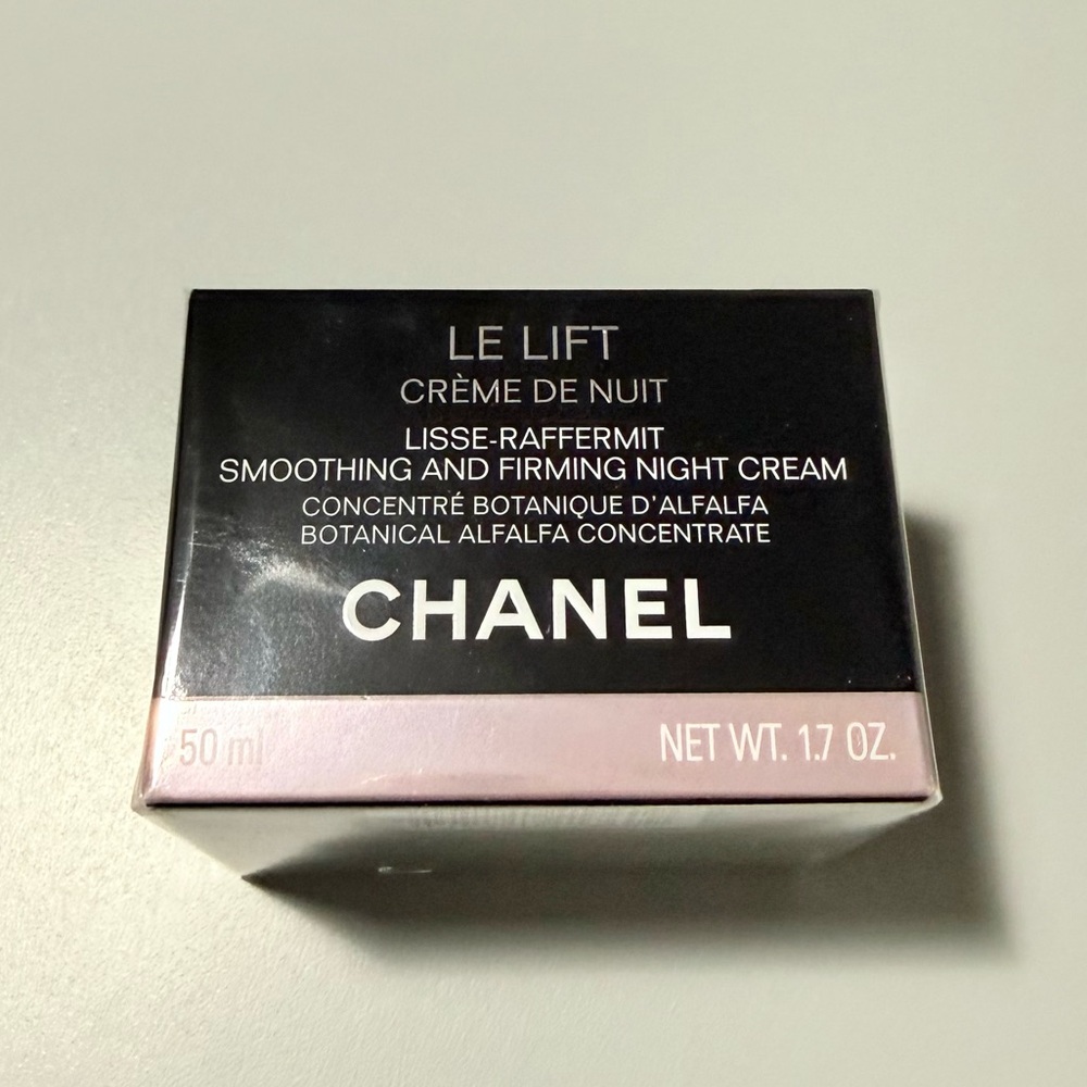 CHANEL Le Lift Smoothing and Firming Night Cream 50ml/1.7oz New & Sealed
